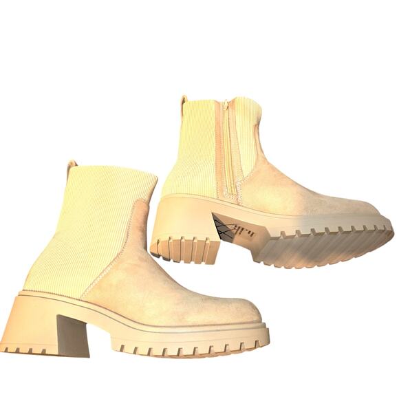 NWT Sugar 8.5 Platform Cream Womens Chelsea Boots 2 1/2 In. Heel Shoes 8 1/2 New - Picture 4 of 8